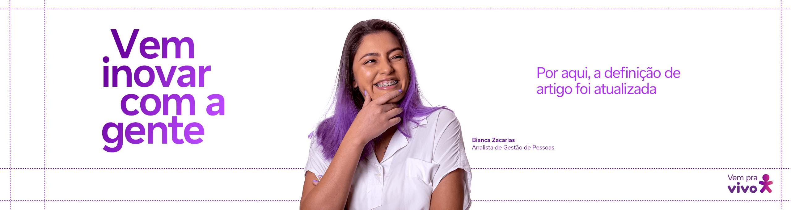 banner com uma fotografia de uma menina com cabelos roxos sorrindo e a frase por aqui a definição de artigo foi atualizada